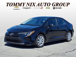 Used 2023 Toyota Corolla LE image 1