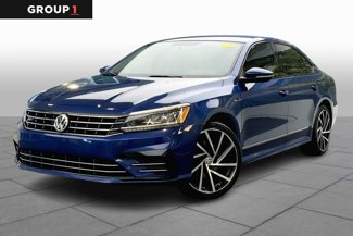 Used 2017 Volkswagen Passat 1.8T R-Line image 1