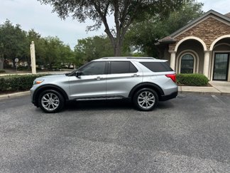 Used 2022 Ford Explorer Limited w/ Equipment Group 301A image 1