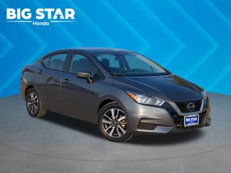 Used 2022 Nissan Versa SV image 1