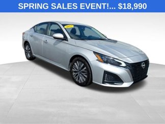 Used 2023 Nissan Altima 2.5 SV image 1