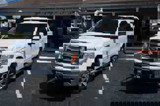 Used 2010 Ford F150 Lariat image 1