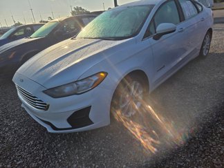 Used 2019 Ford Fusion SE image 1