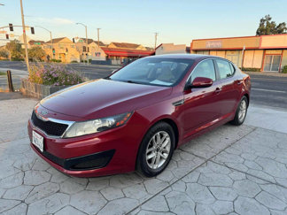 Used 2011 Kia Optima LX image 1