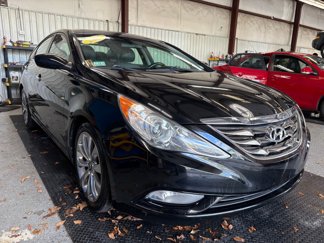Used 2011 Hyundai Sonata SE image 1