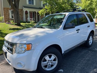 Used 2011 Ford Escape XLT image 1