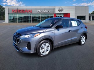 New 2025 Nissan Kicks Play S image 1