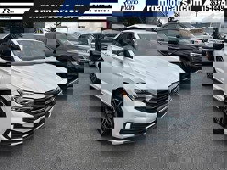 Used 2023 Volkswagen Jetta Sport image 1