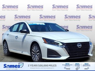 Used 2024 Nissan Altima 2.5 SV image 1