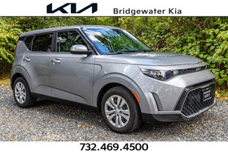 Certified 2023 Kia Soul LX image 1