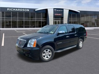 Used 2014 GMC Yukon XL SLT image 1