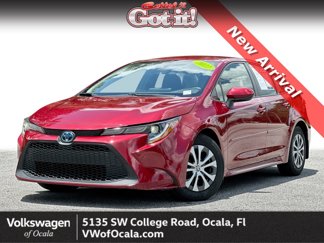 Used 2022 Toyota Corolla LE image 1