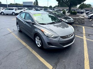 Used 2013 Hyundai Elantra GLS image 1
