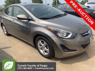 Used 2014 Hyundai Elantra SE image 1