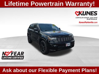 Used 2017 Jeep Grand Cherokee Altitude image 1