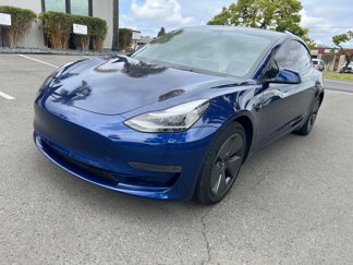 Used 2023 Tesla Model 3 Standard Range image 1
