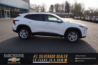 New 2025 Chevrolet Trax LS w/ LS Convenience Package image 1