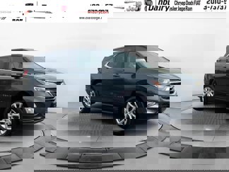 Used 2018 Chevrolet Equinox LT image 1