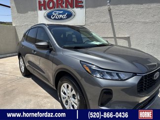 New 2025 Ford Escape Active w/ Cold Weather Package image 1