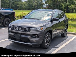 Used 2023 Jeep Compass Limited image 1