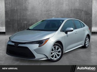 Used 2024 Toyota Corolla LE image 1