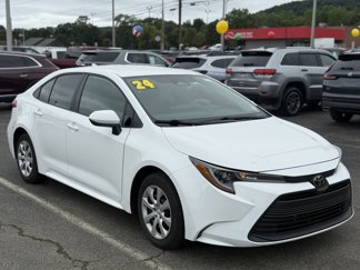 Used 2024 Toyota Corolla LE image 1