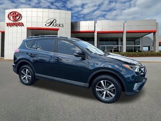 Used 2018 Toyota RAV4 XLE image 1