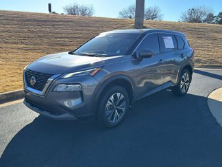 Used 2021 Nissan Rogue SV image 1