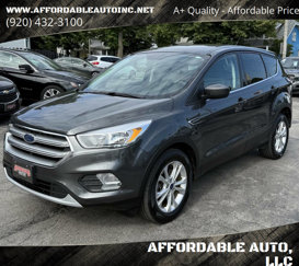 Used 2017 Ford Escape SE image 1