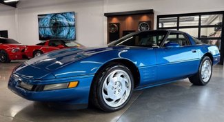 Used 1993 Chevrolet Corvette Coupe image 1