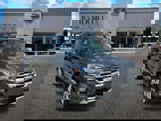 Used 2018 Ford Escape SE image 1