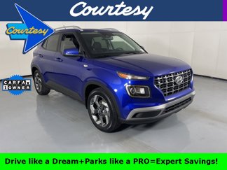 Used 2024 Hyundai Venue SEL image 1