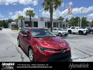 Used 2022 Toyota Corolla LE image 1