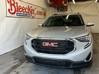 Used 2018 GMC Terrain SLE w/ Driver Convenience Package image 1