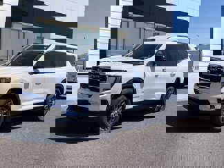 Certified 2025 GMC Acadia Elevation image 1