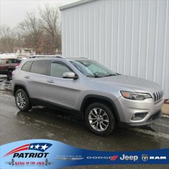 Certified 2019 Jeep Cherokee Latitude Plus w/ Comfort/Convenience Group image 1
