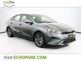 Used 2023 Kia Forte LXS image 1