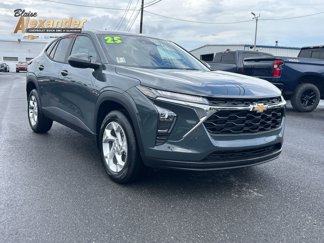 New 2025 Chevrolet Trax LS w/ LS Convenience Package image 1