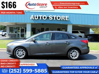 Used 2016 Ford Focus SE image 1