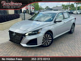 Used 2023 Nissan Altima 2.5 SV image 1