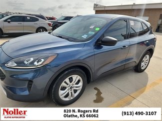 Used 2020 Ford Escape S image 1