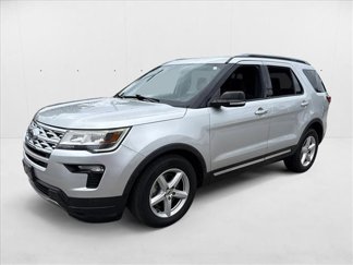 Used 2019 Ford Explorer XLT w/ Equipment Group 201A image 1