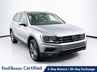 Used 2020 Volkswagen Tiguan SEL image 1