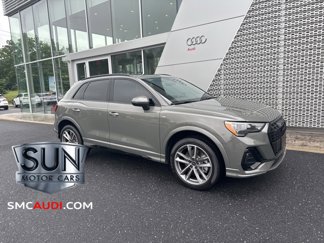 Used 2022 Audi Q3 2.0T Premium w/ Black Optic Sport Package image 1
