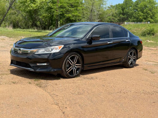 Used 2017 Honda Accord Sport image 1