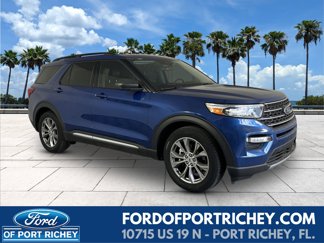 Certified 2022 Ford Explorer XLT w/ Equipment Group 202A image 1