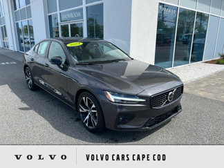 Used 2024 Volvo S60 B5 Core image 1