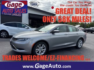 Used 2015 Chrysler 200 Limited image 1