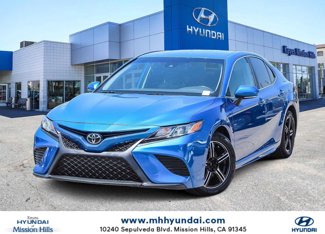 Used 2019 Toyota Camry L image 1
