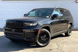 Certified 2024 Jeep Grand Cherokee L Laredo image 1